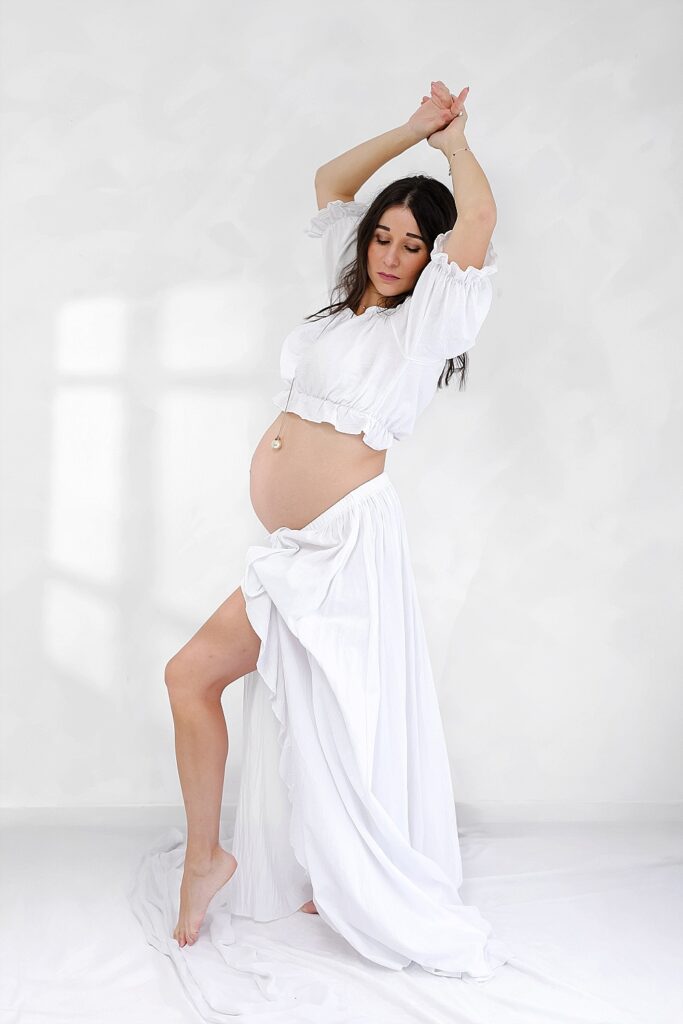 shooting grossesse en studio en essonne