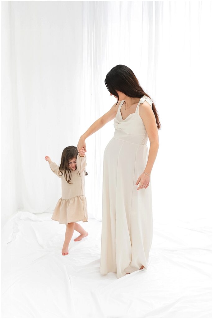 séance grossesse en essonne au studio en douceur