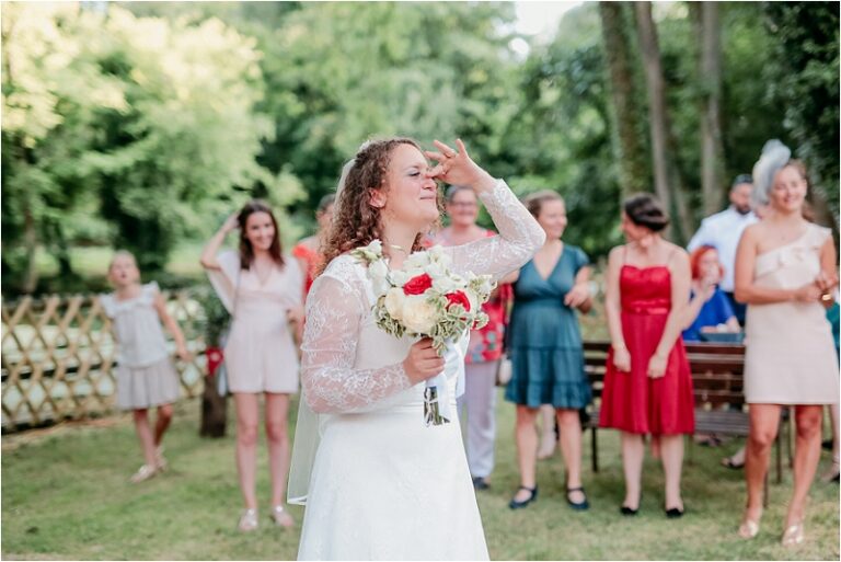 lancer de bouquet photographe mariage 77